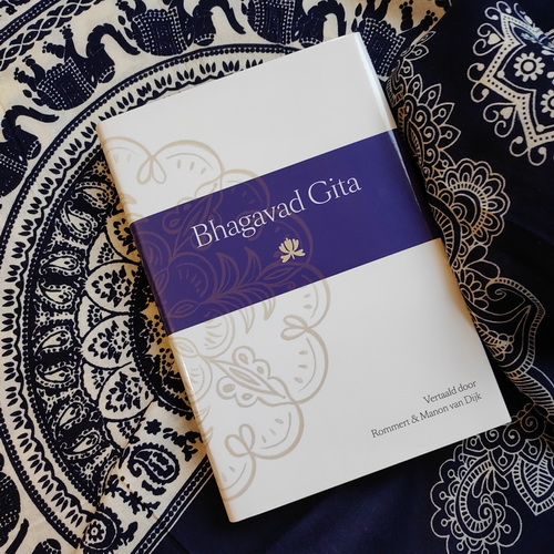 Bhagavad Gita Nederlandse vertaling